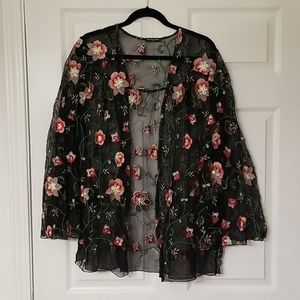 1X Lace with roses coverup